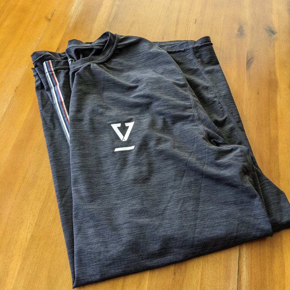 Visla X-Large Long Sleeve Rash Guard